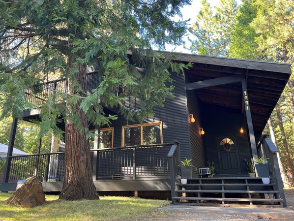 Exterior - Rubicon Retreat:1-bedroom house in Georgetown on 3.5+ Acres (Georgetown)