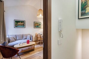 Appartement | Coin séjour | Télévision de 35 cm avec chaßnes numériques