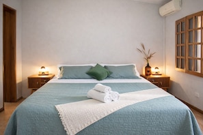 3 chambres, fer et planche Ă repasser, Wi-Fi, literie fournie