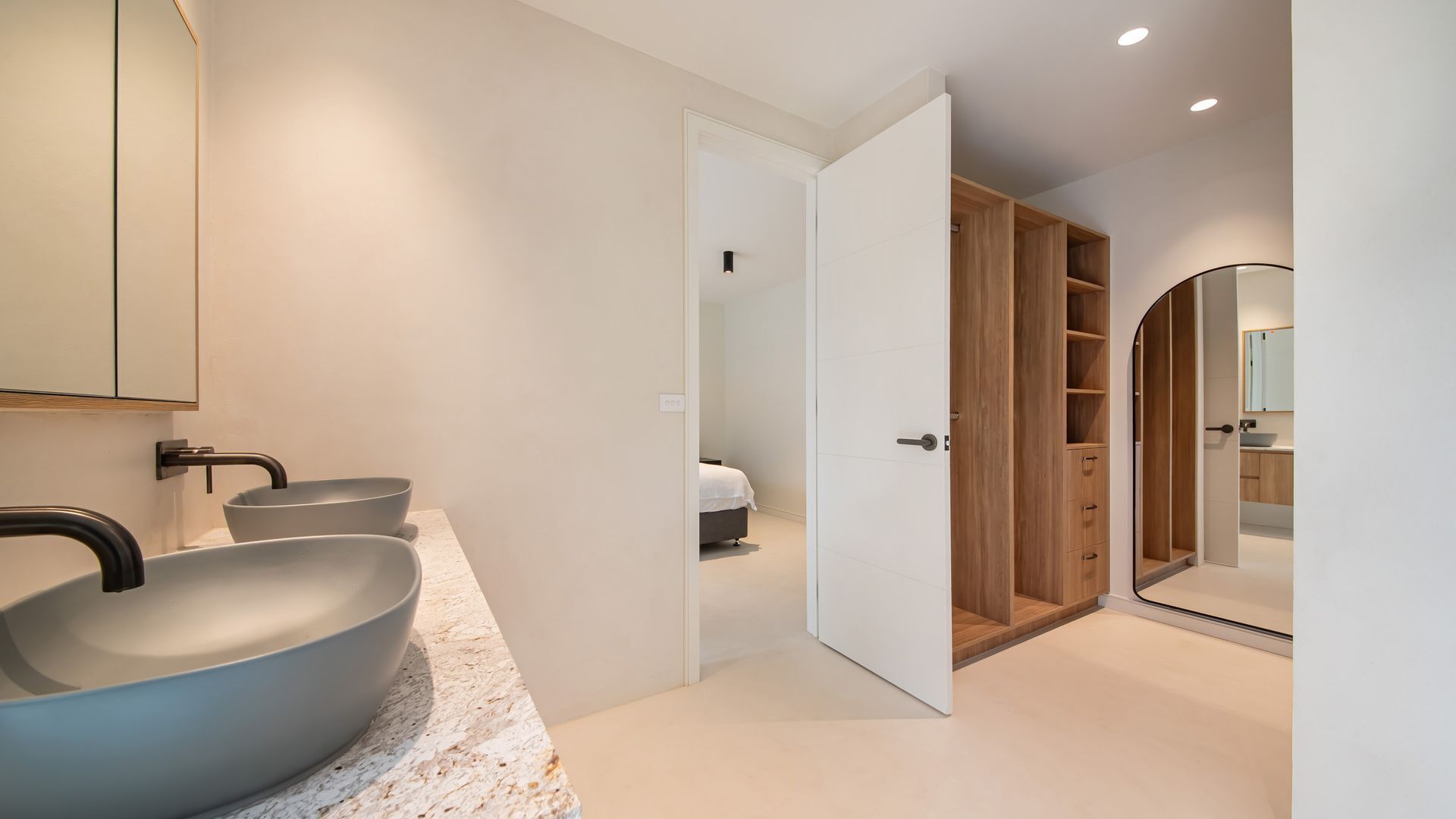 4 Schlafzimmer, Bügeleisen/Bügelbrett, Reisekinderbett, kostenloses WLAN