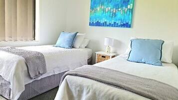 4 makuuhuonetta, Wi-Fi, vuodevaatteet