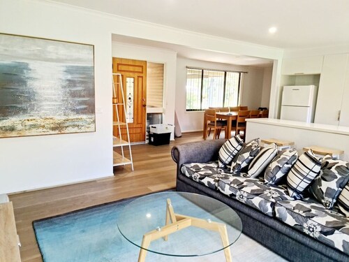 Bayview Family Holiday Home and Fisherman's Paradise