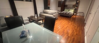 Style bachelor-sous-sol complet privé SDB, coin repas, Domaine Vert-Sud, Mirabel