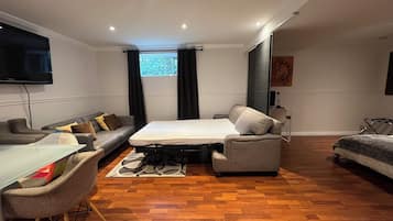 1 Schlafzimmer, Schreibtisch, kostenloses WLAN, Bettwäsche