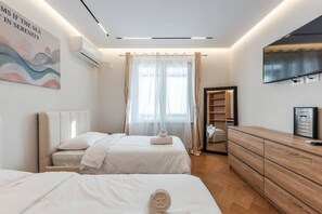 2 bedrooms, desk, iron/ironing board, free WiFi - Meduza Apartment by Kondo Stays (Tiranë)