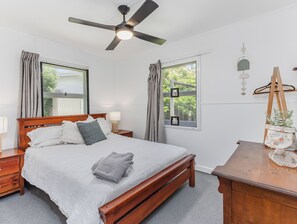 Casa conforto, 3 quartos, vista para o jardim | 3 quartos, ferros/t�ábuas de passar roupa, berços (sobretaxa)