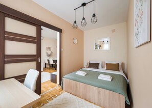 1 bedroom, iron/ironing board, WiFi, bed sheets