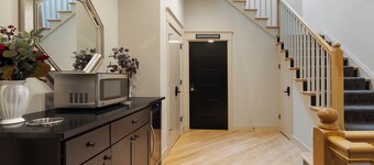 The Townsman: Secretariat Room