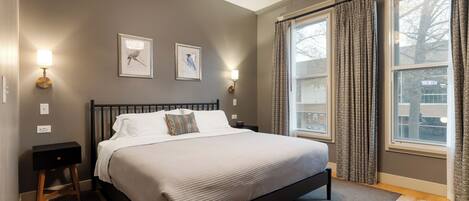 1 bedroom, desk, iron/ironing board, free WiFi