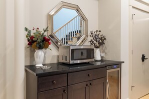 Interior - Boutique MicroHotel Room on Downtown Mall: The Townsman: Poe Room (Charlottesville)