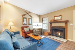 Smart TV, chimenea