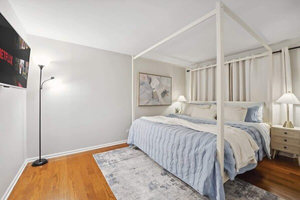 3 bedrooms, iron/ironing board, travel cot, WiFi