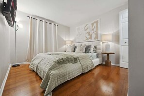 3 bedrooms, iron/ironing board, travel cot, WiFi