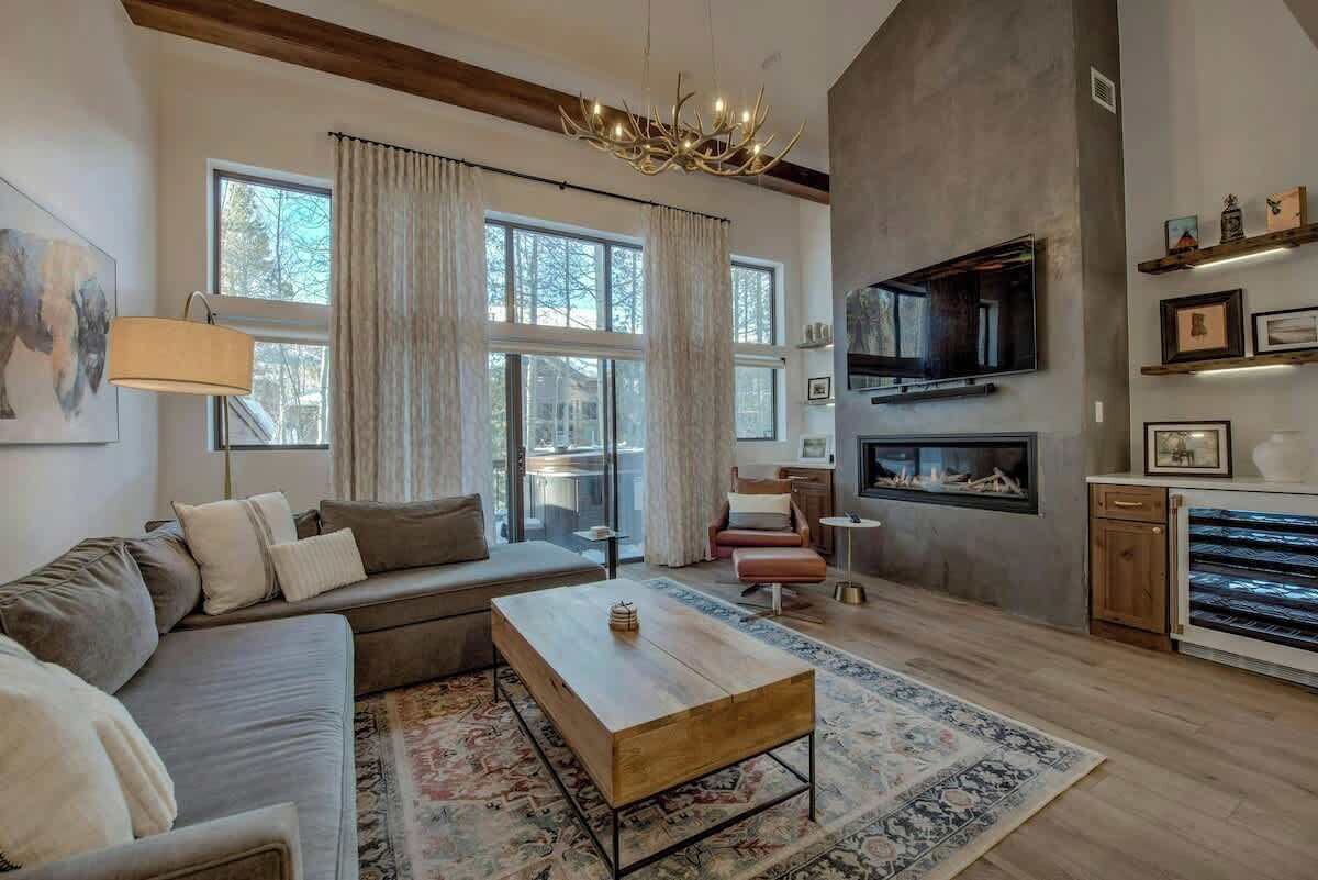 TV, fireplace, video games, offices