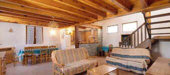 Holiday Home Le Galbe - 4 Bedrooms with Garden and Garage, Ideal for a Family Vacation
