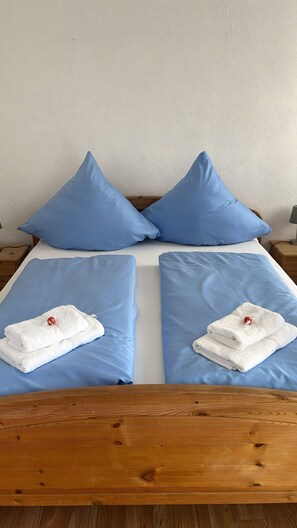 1 camera, ferro/asse da stiro, Wi-Fi gratuito, lenzuola