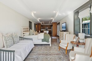 1 bedroom, iron/ironing board, travel crib, WiFi