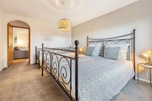 1 bedroom, free WiFi, bed sheets - Apartment 'Maxi' with Shared Terrace, Shared Garden and Wi-Fi (Bad Sachsa)