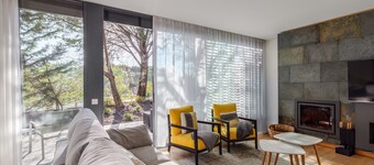 Tróia Villa Paradise with Private Pool, Wi-Fi and Air Conditioning