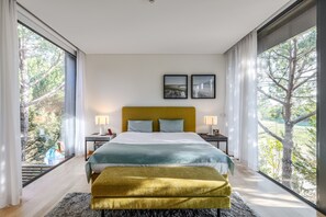 3 makuuhuonetta, silitysrauta/-lauta, ilmainen Wi-Fi, vuodevaatteet