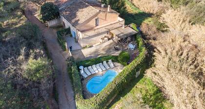 Country House 'Cal Contra' with Mountain View, Private Pool and Wi-Fi