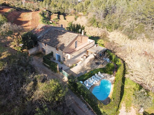 Country House 'Cal Contra' with Mountain View, Private Pool and Wi-Fi