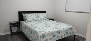 2 chambres, bureau, fer et planche à repasser, Wi-Fi