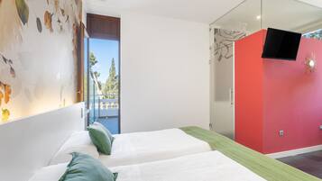 1 bedroom, free WiFi, bed sheets