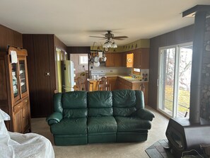 Living area - Lakeside cabin, listen to the water splash on the Shoreline of Lac Vieux Desert (Phelps)