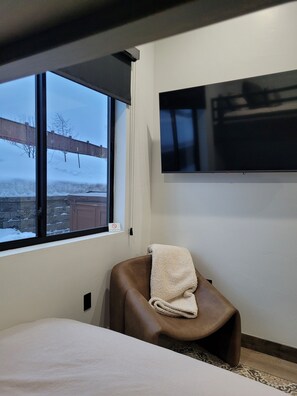 2 habitaciones, tabla de planchar con plancha y wifi gratis 