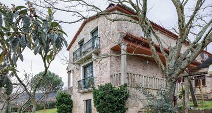 Appartement "Casa Rural Os Carballos" avec piscine privée, Wi-Fi et climatisation