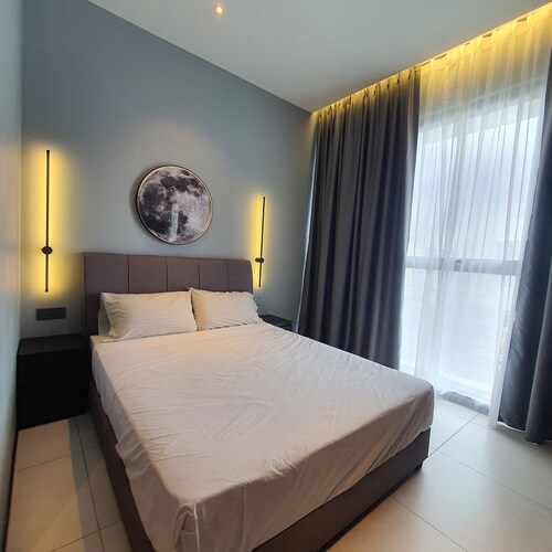 Urban Suites - Queens Suite