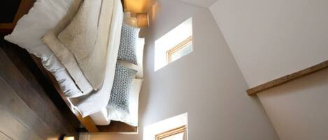 2 間睡房、熨斗/熨衫板、免費 Wi-Fi、床單