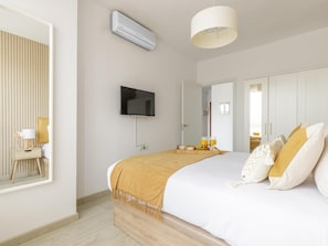 2 chambres, fer et planche à repasser, accès Internet, draps fournis