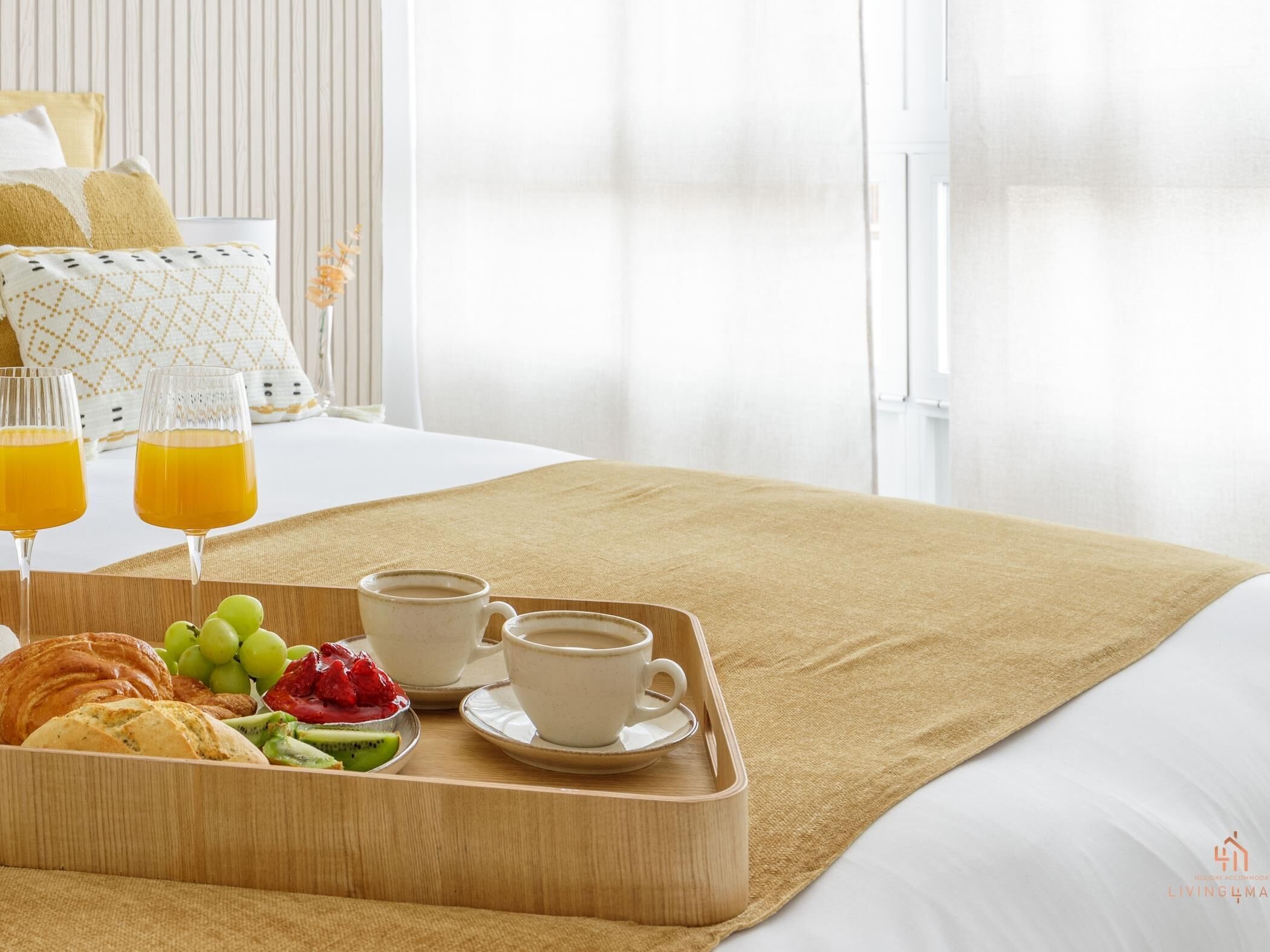 2 bedrooms, iron/ironing board, Internet, bed sheets