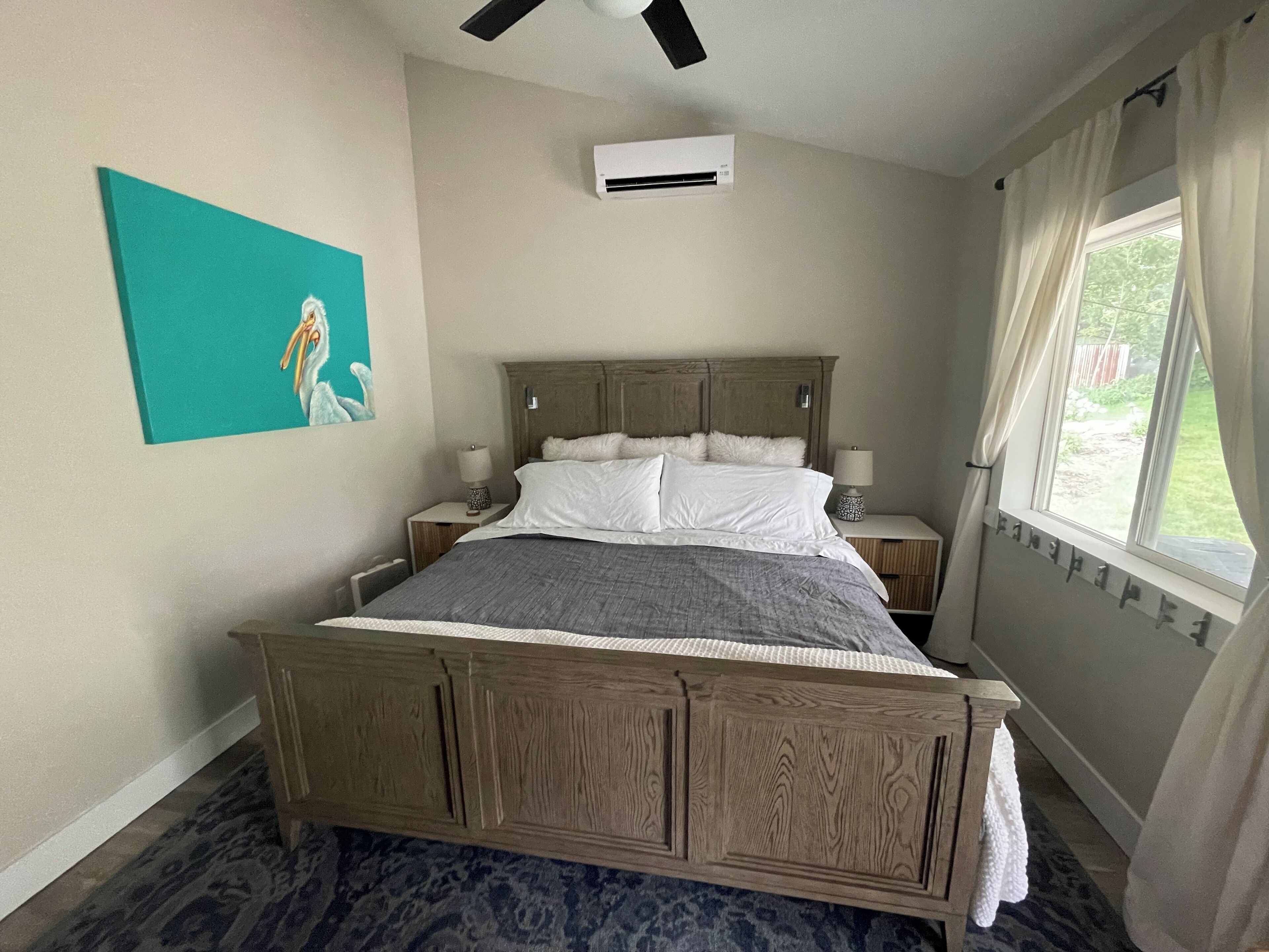 1 bedroom, desk, iron/ironing board, WiFi