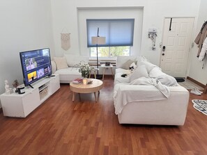 スマートテレビ、暖炉