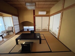 Interior - Hakone 【 Secret Garden 】 Resort&Onsen 【 Secret Garden】 Sengokuhara Onsen Villa|Party|Reunion|Giant Garden|Parking for 3 cars (箱根町)