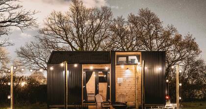 The Field View 2 by Tiny Away