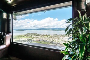 Interior - Aorangi Peak Cabins 7 by Tiny Away (Rotorua)