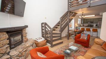 TV connectée, cheminée