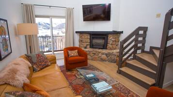 TV connectée, cheminée