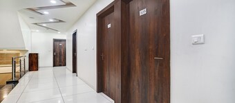 Treebo Prayag Palace