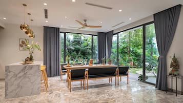 Premier Villa | Private kitchen | Full-sized fridge, microwave, oven, stovetop