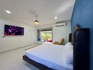 2 sovrum, skrivbord, strykjärn/strykbräda och gratis wi-fi