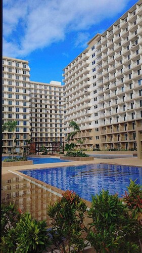 Cozy Mactan Stay: Top Amenities Near Beaches & Attractions!