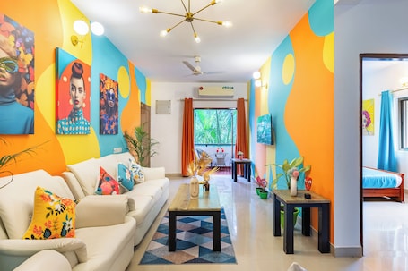 公寓 | 起居区 | 42-英寸LED 电视(配备数码频道)