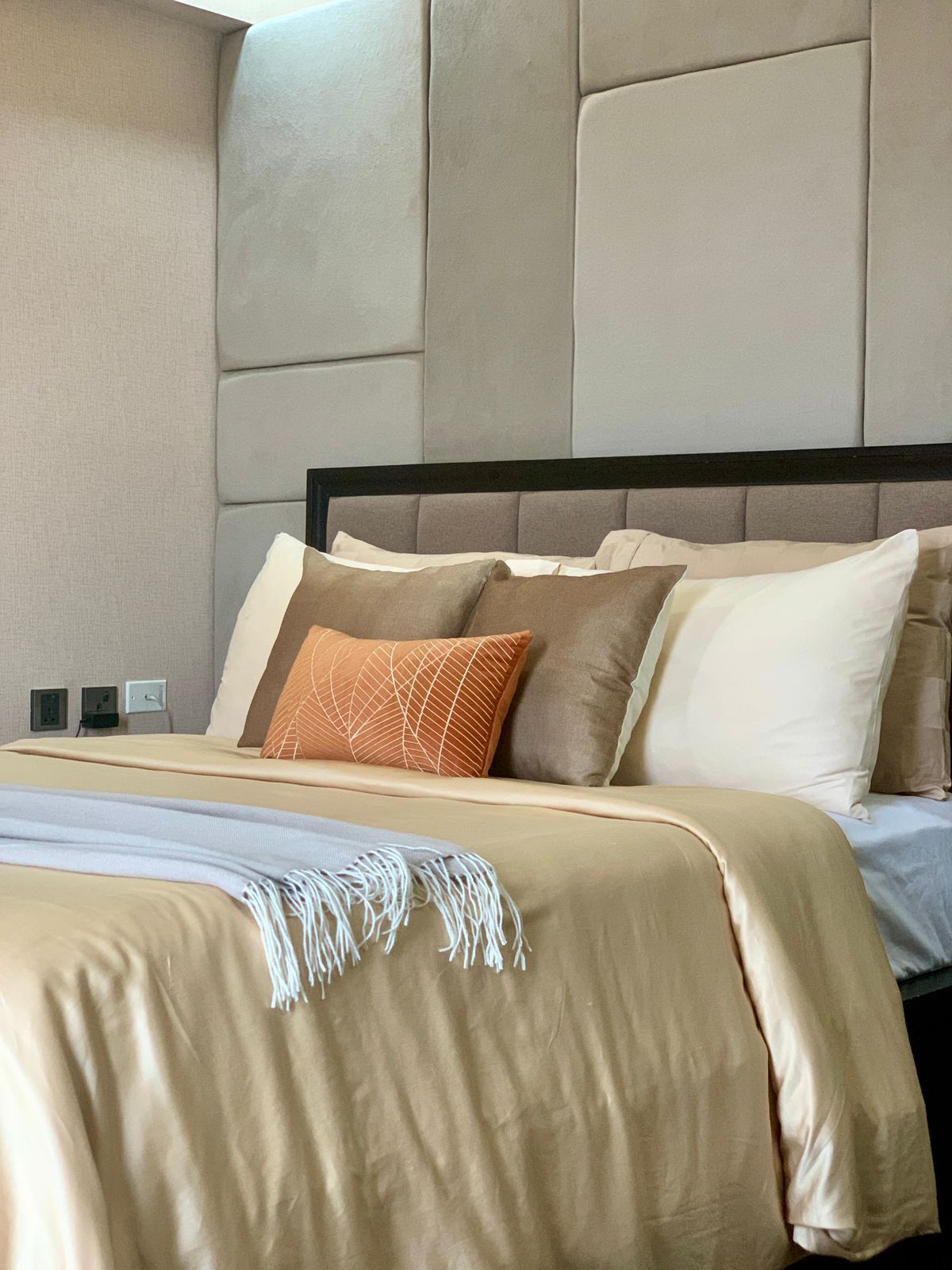 1 habitación, escritorio, tabla de planchar con plancha y wifi gratis 