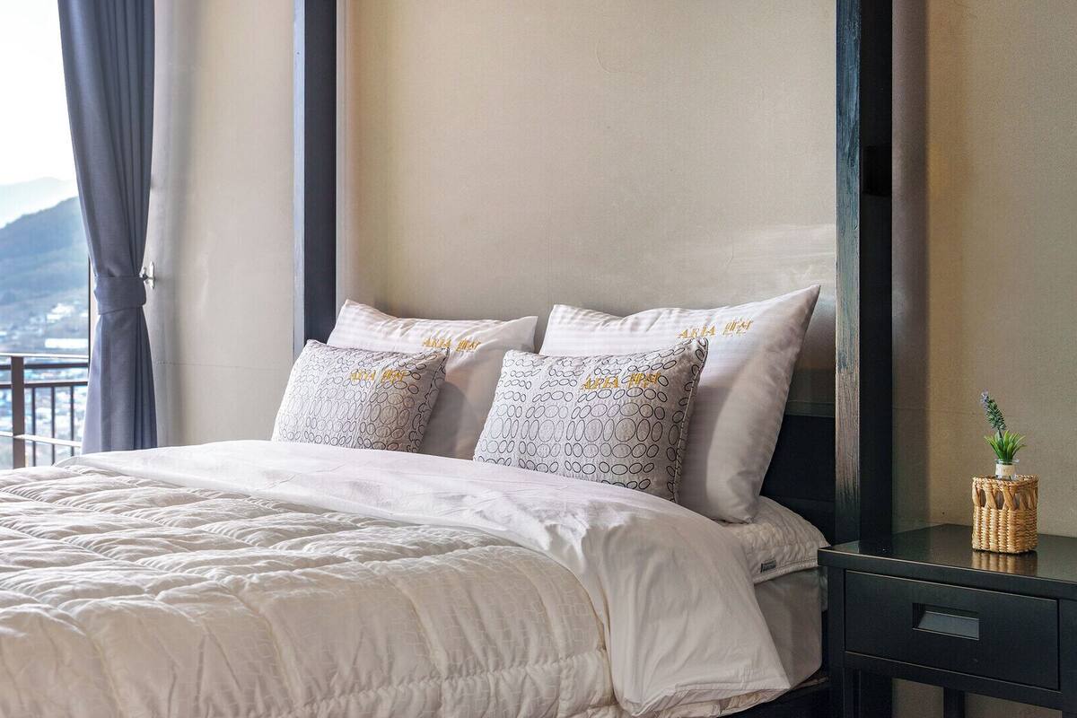 Basic Room, 1 Bedroom (Oboe (Ocean View/Spa)) | 1 bedroom, WiFi (free)