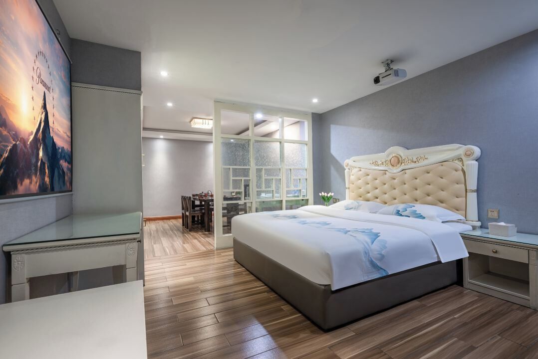 Chambre Confort, vue ville | Wi-Fi gratuit, draps fournis